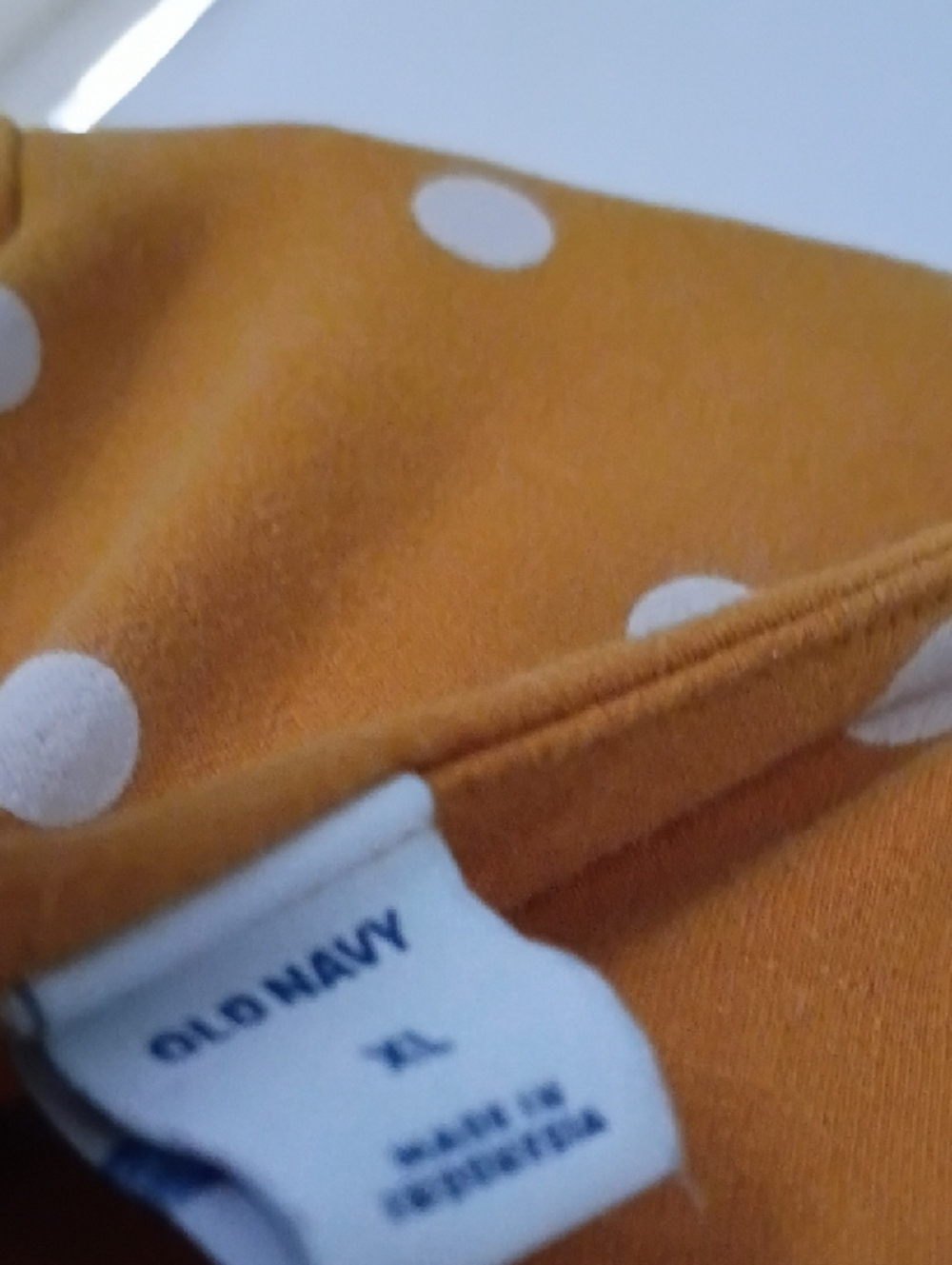 Old Navy Rust Polka Dot Top with White Dots